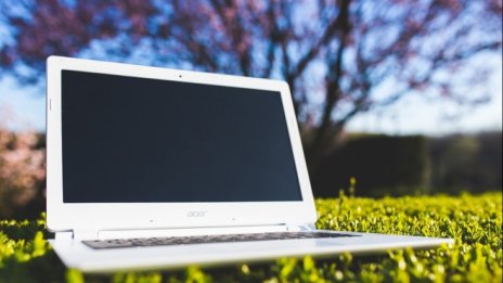 40% от българите пазаруват онлайн всеки месец