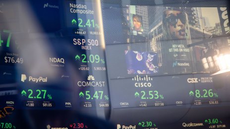 Индексите на Wall Street не показват съществено движение в очакване на отчета на Nvidia*
