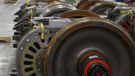 Американското  фабрично производство достигна вековно дъно през април