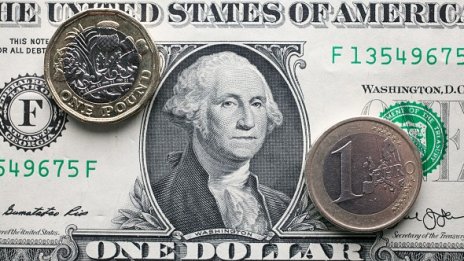 Музиката на финансовите пазари свири и всички танцуват, но рисковете се трупат