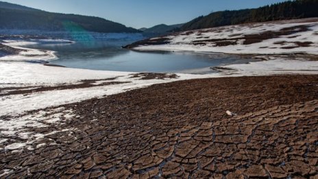 МОСВ забрани ползването на води от язовири за промишлени нужди и енергетика