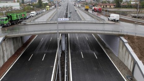 Пуснаха първата част от Западната дъга на София, почва строителството на втората