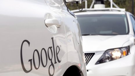 Рекламата изстреля акциите на Alphabet до исторически връх