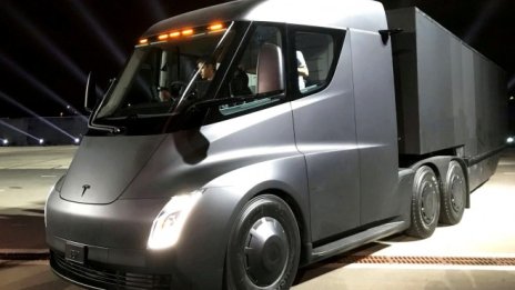 UPS ще купи 125 броя от камионите на Tesla