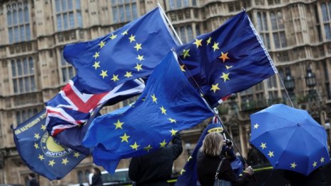 Великобритания подава ръка на европейските банки в страната след Brexit