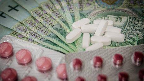 Цените на лекарствата без рецепта остават замразени до края на 2019 г.