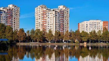 Нови данъчни оценки на имотите може да повишат местните данъци с до 30%