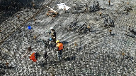 Динамика в строителството подобри бизнес климата през март