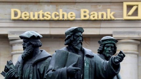 Мениджърско изказване спря пропадането на акциите на Deutsche Bank
