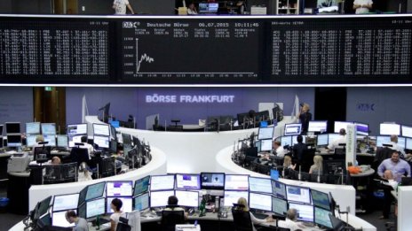 Евроборсите стартираха сесиите с по-слаб спад от очакванията*