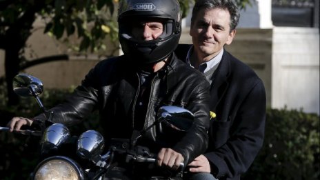 "Подпалвачът" напуска сцената