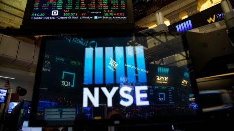 Dow Jones се насочва към четвърта поредна седмица на спадове*