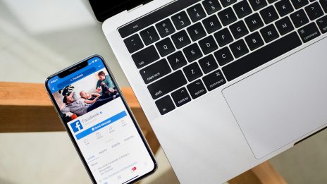 Meta спира продажбата на политически реклами в ЕС