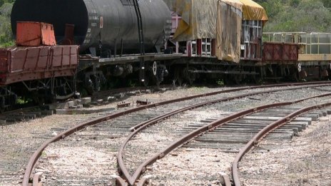 Примката на финансовия недостиг в НКЖИ се затяга