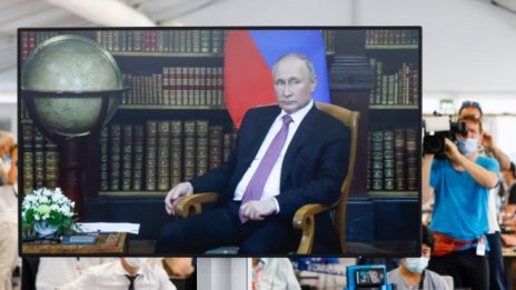 Путин обвини Запада за ескалацията на напрежението в Европа