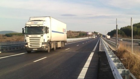 По-високи глоби за незалепени винетки иска Лиляна Павлова