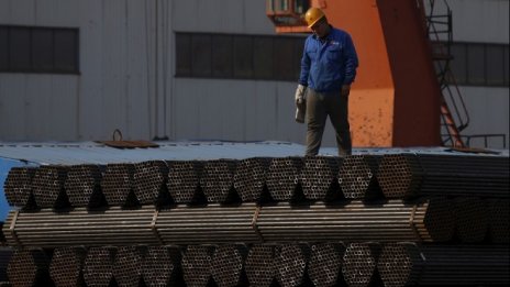 Активността в китайската промишленост остава стабилна през октомври