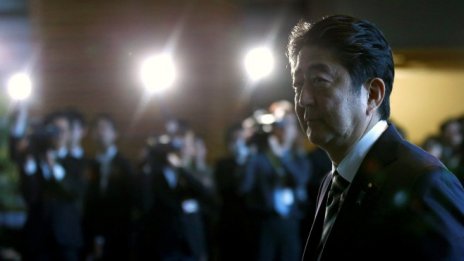 Японският парламент преизбра Шиндзо Абе за министър-председател