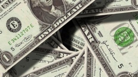 Обещанието на Путин да се откаже от долара бавно се превръща в реалност