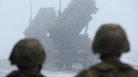 Европейските партньори си отдъхнаха, откакто САЩ отново помагат на Украйна