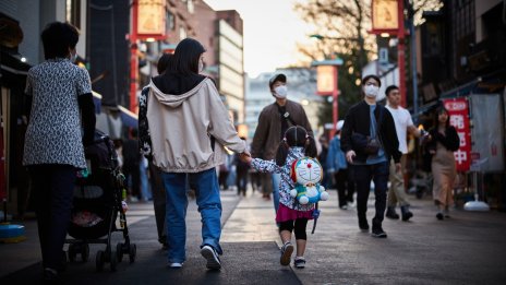 Кишида е под натиск да увеличи разходите въпреки растящите разходи по дълга