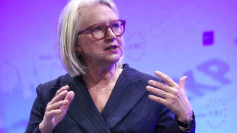 Германия трябва да внимава да не пречи на ЕЦБ, призова икономически съветник