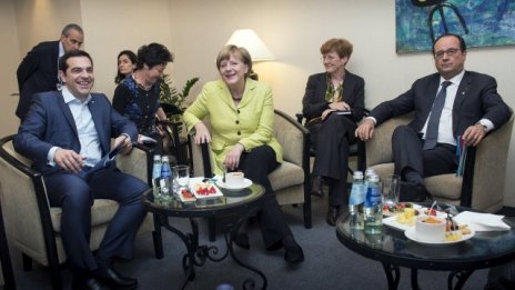 Отстъпките за Атина водят към отписване на дългове