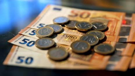 Време ли е за опрощаване на държавните дългове от централните банки?