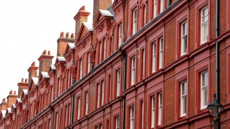 Наемите в Лондон вървят надолу четвърти пореден месец