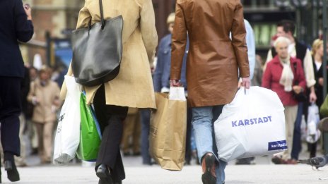 Потребителските нагласи в Германия достигат ново дъно през октомври