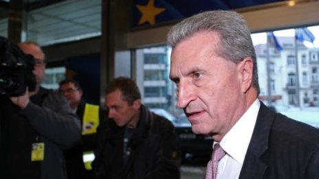 Скандалът „Йотинг Еър“ се задълбочава