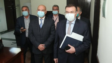 НОЩ: Заболеваемостта от COVID в България расте, но ситуацията не е лоша