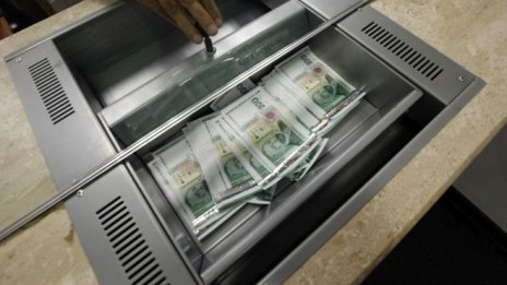 Синдикатите излизат на протест, искат по-високи доходи за служителите