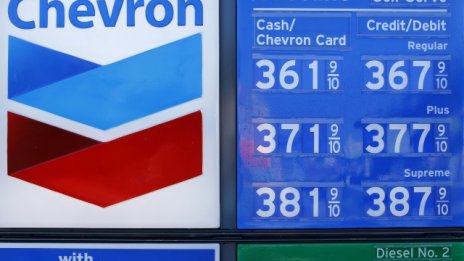 Печалбата на Chevron пада заради ниската цена на петрола