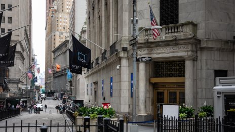 Зад рекордите на Wall Street се крият предупредителни знаци