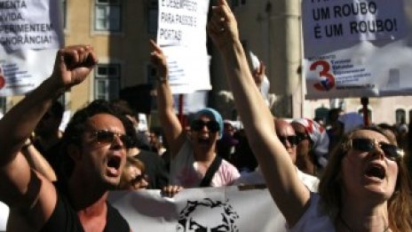 ОИСР предупреждава за изпълнението на фискалните цели в Португалия