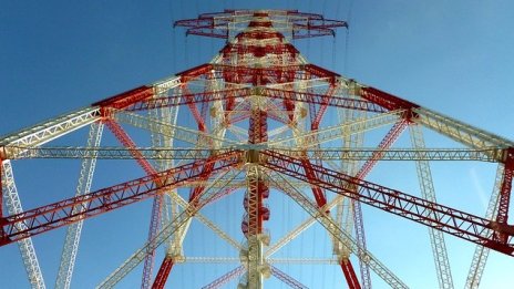 Електроенергията за бита поскъпва с близо 3%