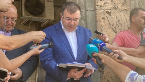 Каналът в Хасково, който отрови 29 крави, е бил замърсен с торове