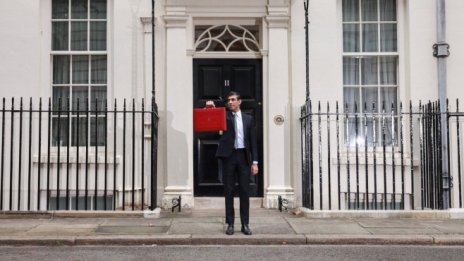 Новият британски бюджет не възвестява „нова ера“