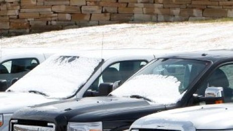 И Ford затваря три завода заради японското земетресение