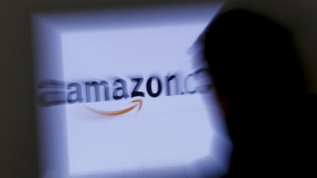 Amazon затяга контрола над поръчковите отзиви