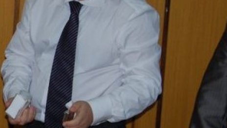 Агроминистърът предлага данъчните да следят оборота на мандрите