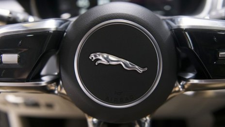 Финансовата одисея на луксозните автомобили през последните 20 години