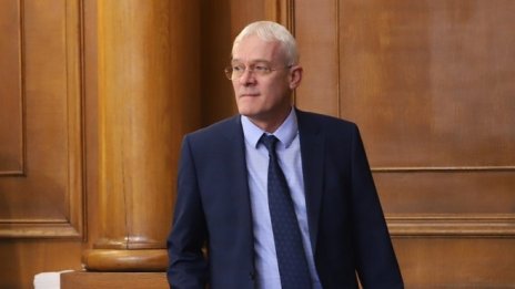 НЗОК ще предоставя и плаща помощни средства за хора с увреждания