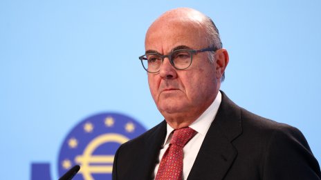 Вицепрезидентът на ЕЦБ: Финансовата система все още е изправена пред търговски риск