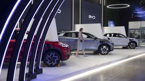 Китайските автомобилни марки отчитат смесени резултати при продажбите през юли