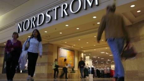 Прогнозата за печалба на Nordstrom е помрачена от трудностите в сектора