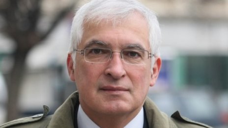 Боян Дуранкев: Асен Василев е с вързани ръце и крака от "сглобката"