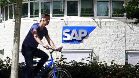 Финансовите резултати на SAP се разминаха леко с пазарните прогнози