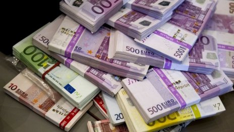 Фондът за спасение на банките в еврозоната ще държи 33 млрд. евро през 2019 г.